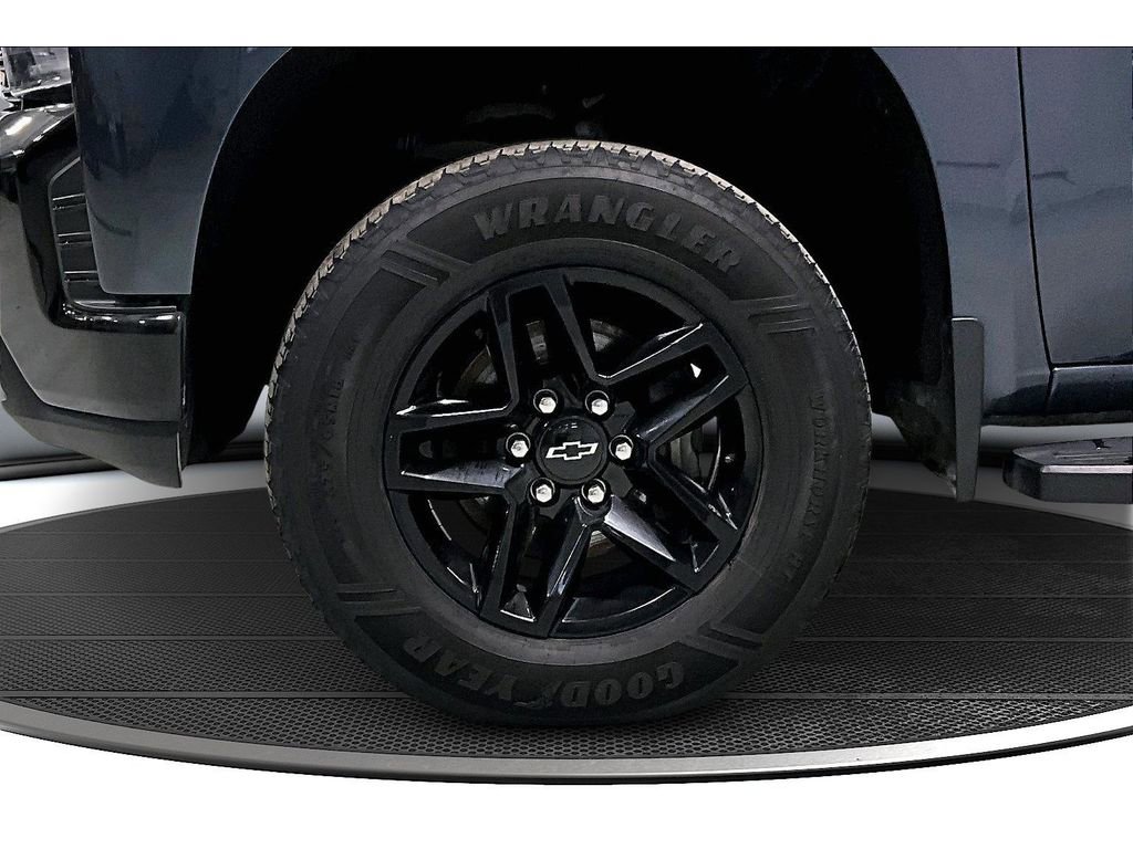 Used 2021 Chevrolet Silverado 1500 LT Trail Boss image 10