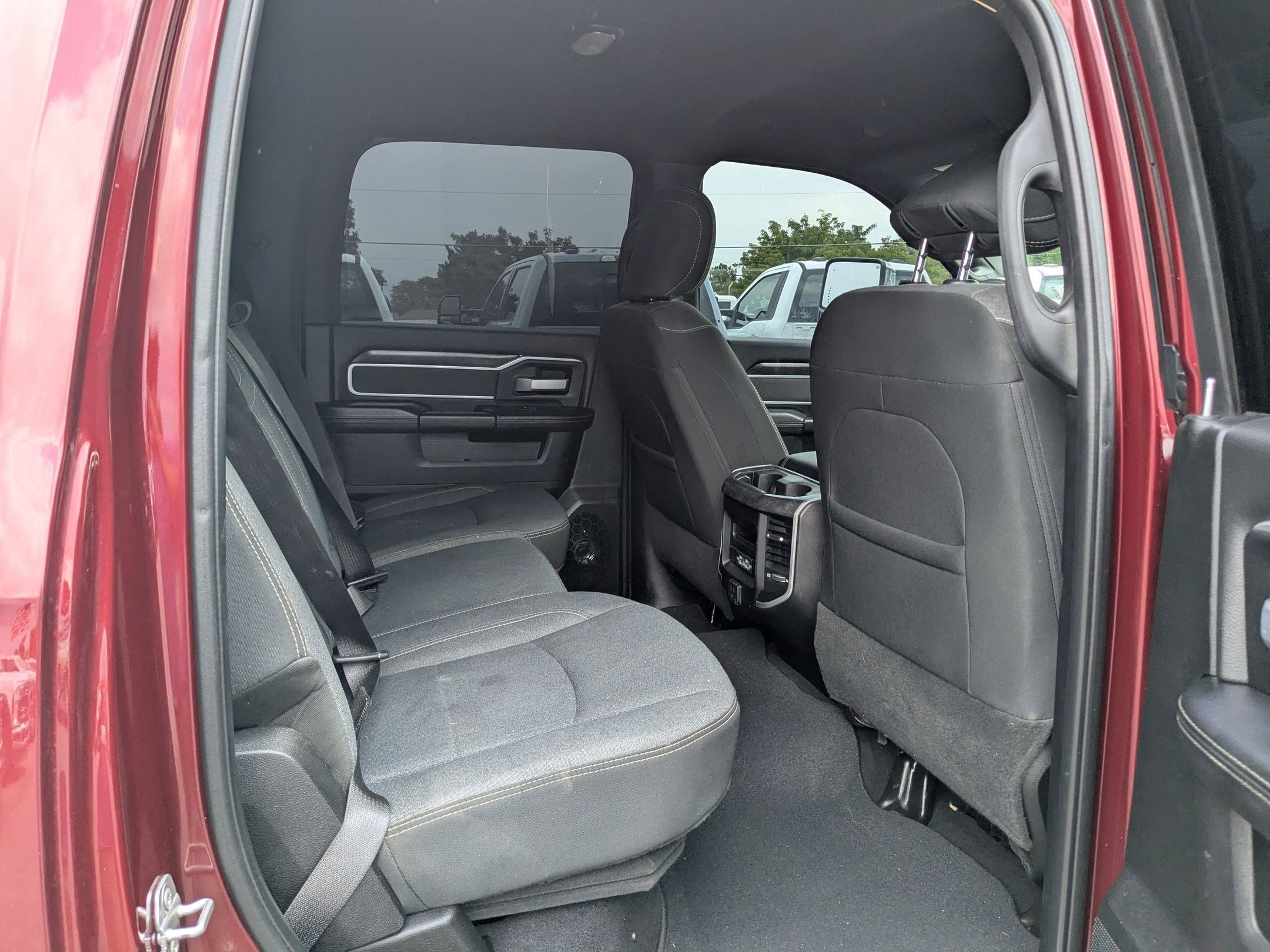 Used 2022 RAM 2500 Big Horn w/ Level C Equiment Group image 31