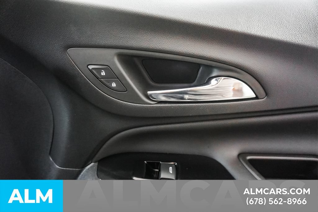 Used 2023 Chevrolet Equinox Premier FWD image 42