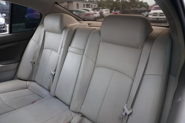 Used 2012 INFINITI G25 Journey RWD image 11