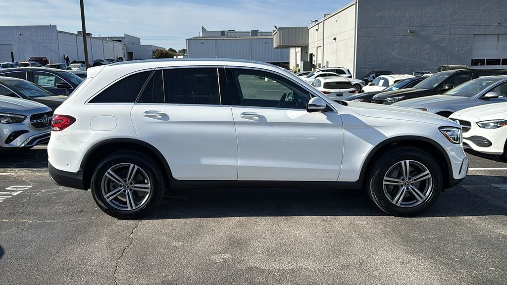 Certified 2022 Mercedes-Benz GLC 300 4MATIC image 3