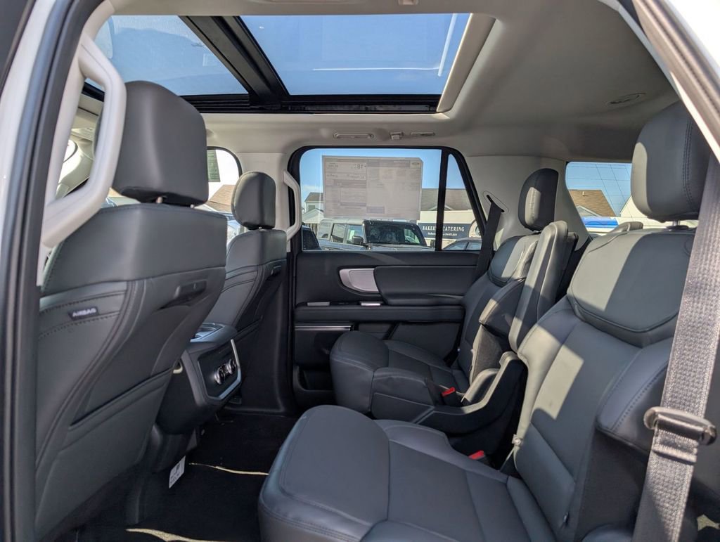 New 2026 Ford Expedition Active image 49