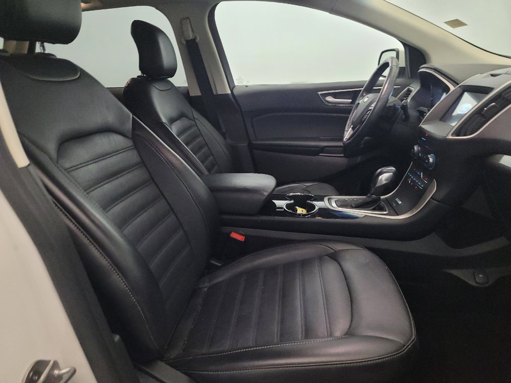 Used 2017 Ford Edge SEL w/ Equipment Group 201A AWD/4WD image 21