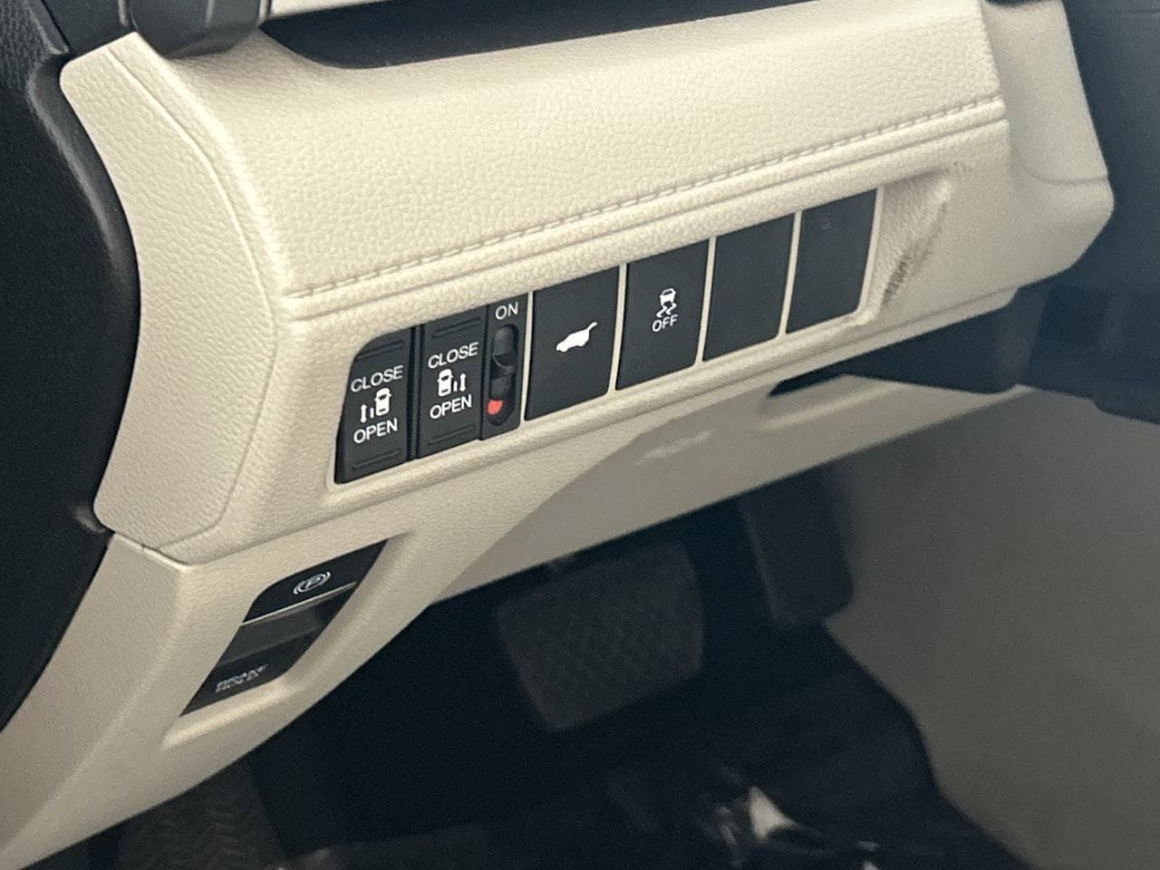 Used 2025 Honda Odyssey EX-L image 14