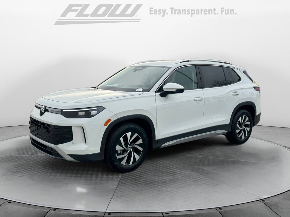 New 2026 Volkswagen Tiguan S FWD image 3