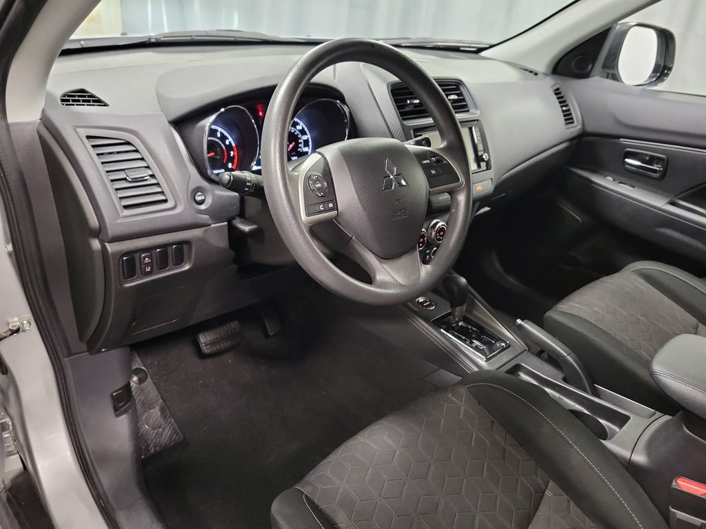 Used 2024 Mitsubishi Outlander Sport ES AWD/4WD image 16