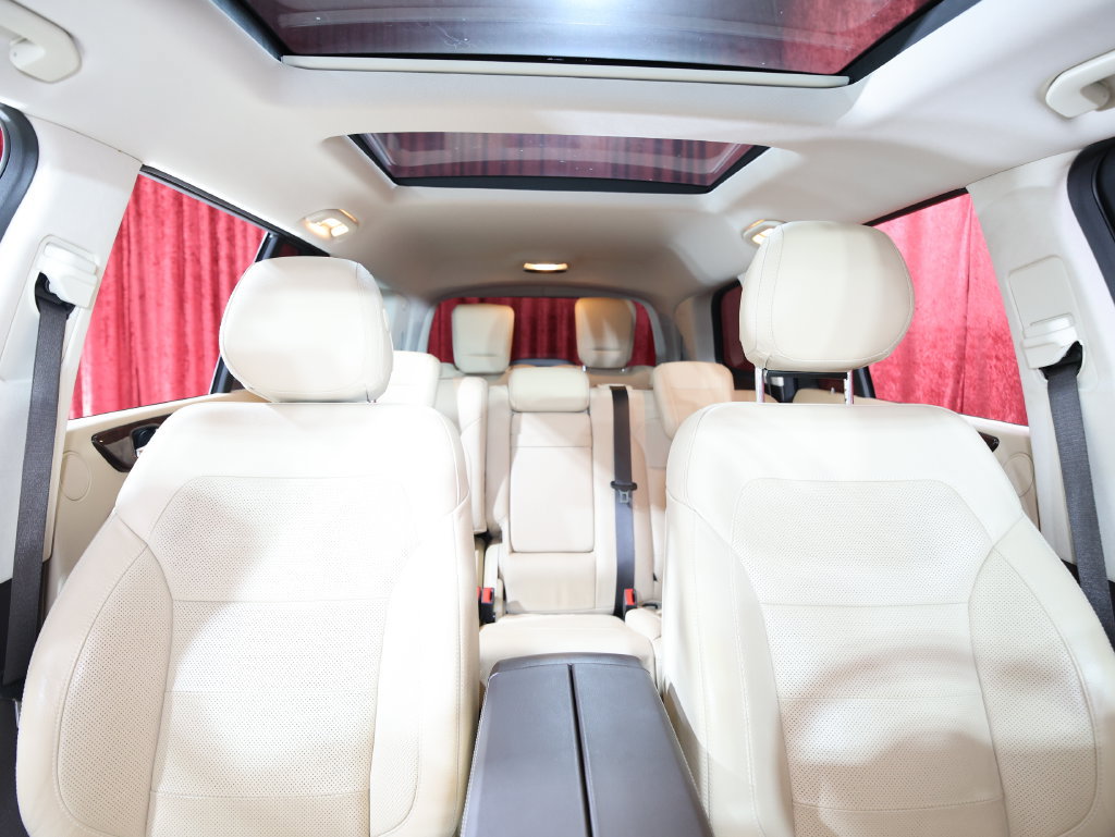 Used 2019 Mercedes-Benz GLS 450 4MATIC image 30