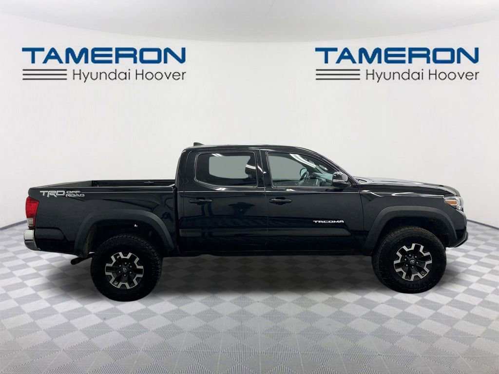 Used 2016 Toyota Tacoma TRD Off-Road w/ Towing Package image 6