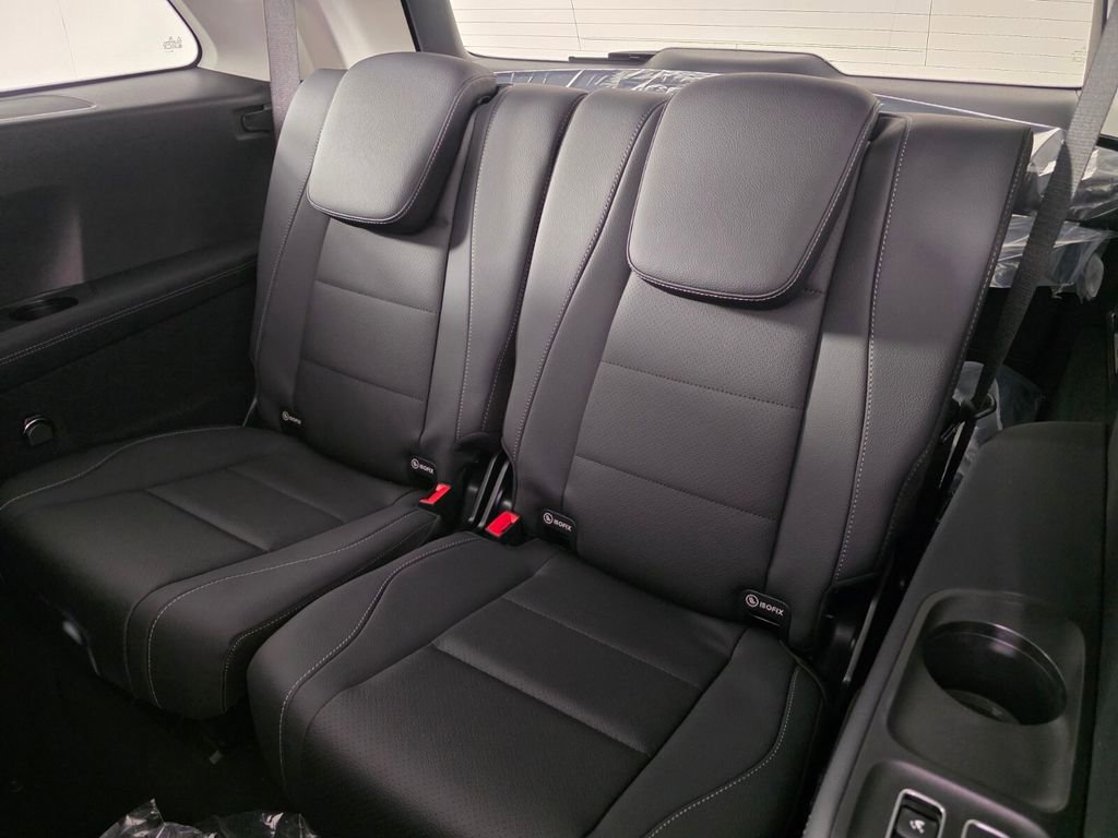 New 2026 Mercedes-Benz GLS 450 4MATIC image 12