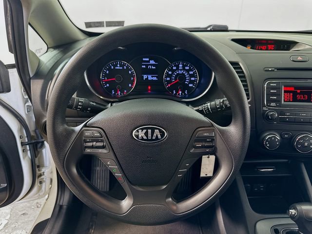 Used 2016 Kia Forte LX image 12