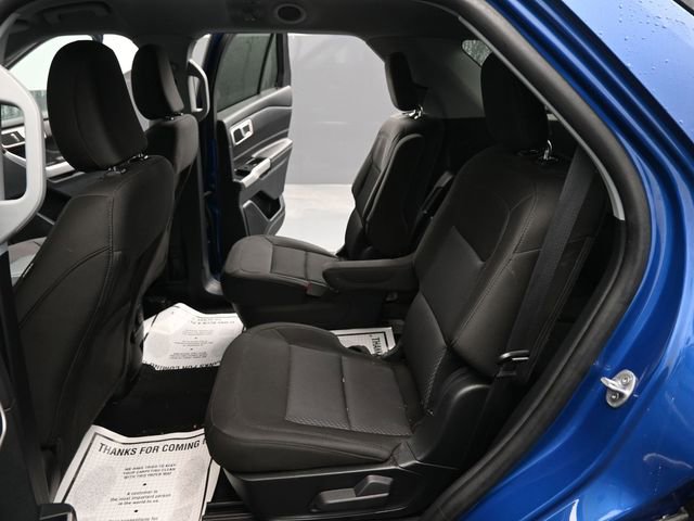 Used 2023 Ford Explorer XLT image 13