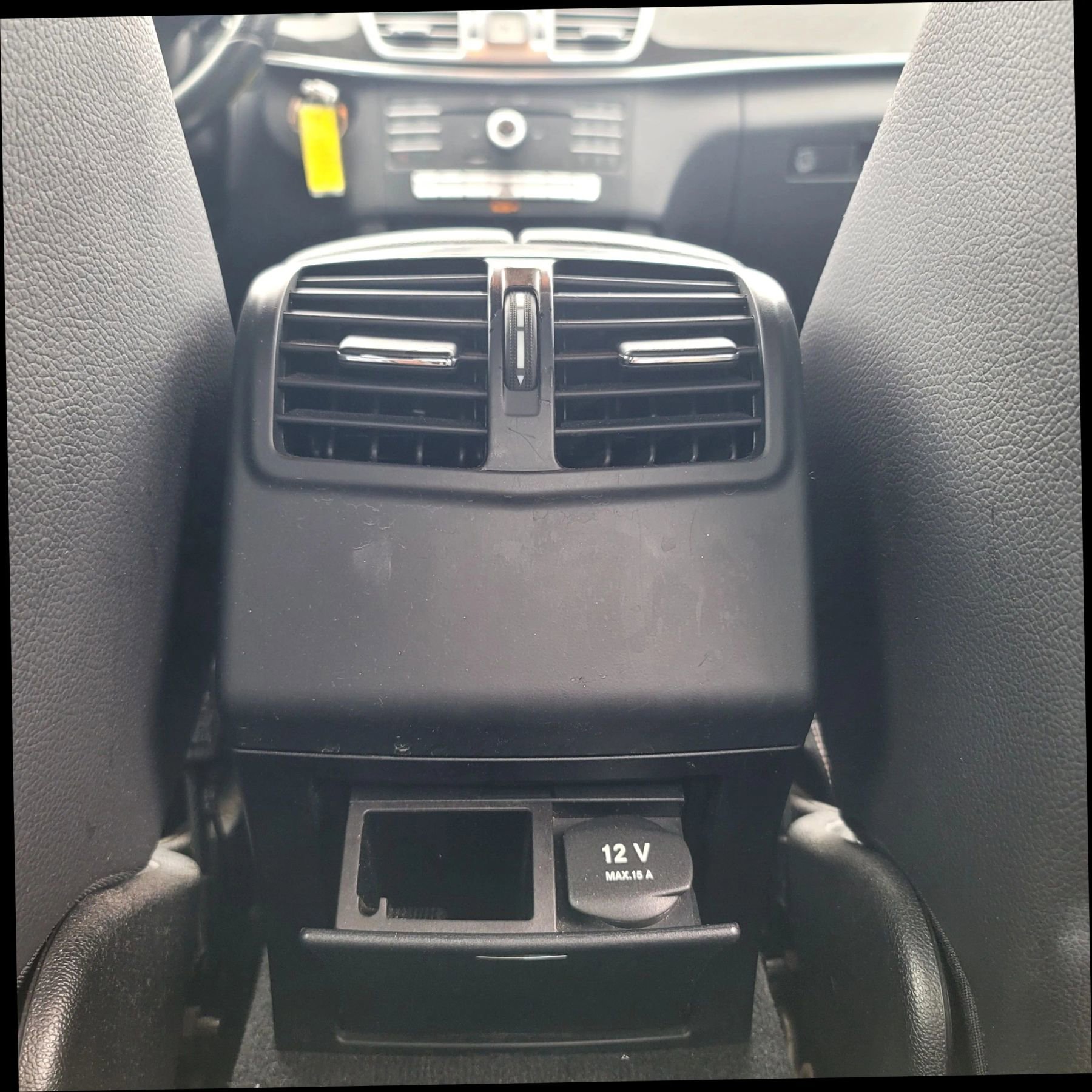 Used 2016 Mercedes-Benz E 350 4MATIC Sedan image 31