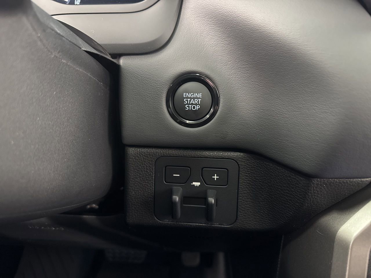New 2026 Toyota Tundra Platinum AWD/4WD image 24