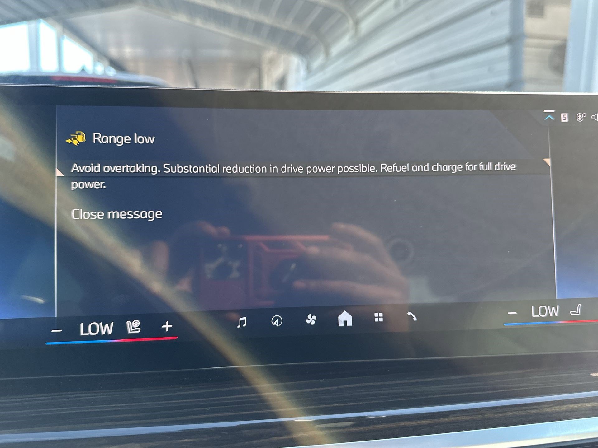 Used 2024 BMW X5 xDrive50e image 12