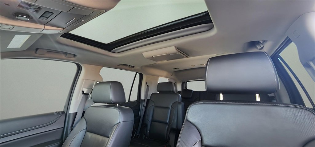 Used 2020 GMC Yukon SLT w/ Premium Edition image 15