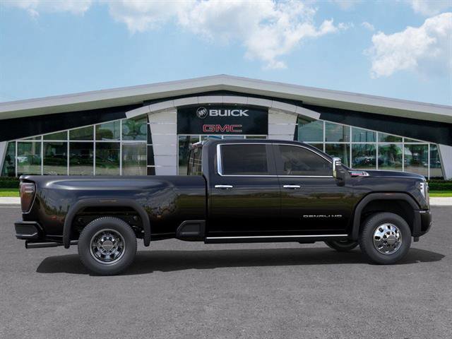 New 2025 GMC Sierra 3500 Denali w/ Denali Reserve Package image 6