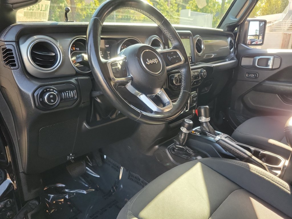Used 2022 Jeep Gladiator Overland AWD/4WD image 18