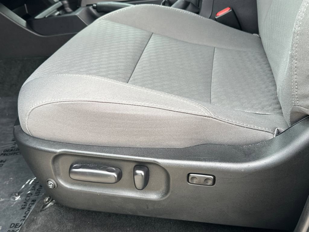 Used 2023 Toyota Tacoma SR5 w/ Technology Package image 20