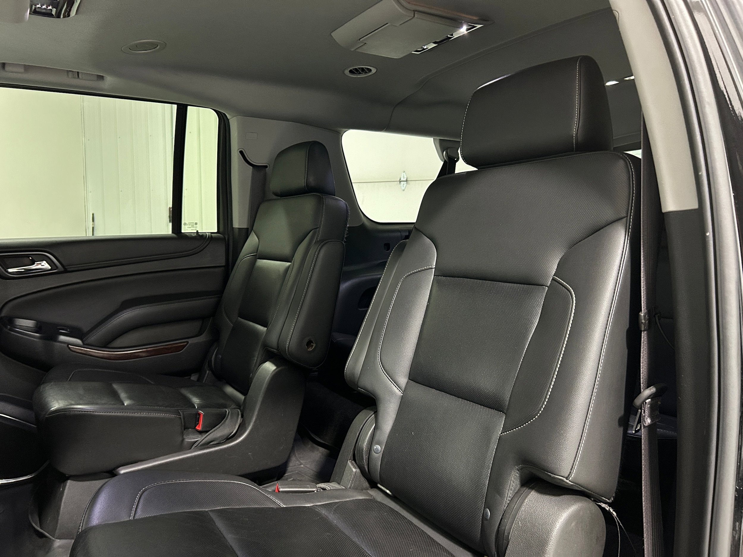 Used 2015 GMC Yukon XL SLT w/ Open Road Package AWD/4WD image 30