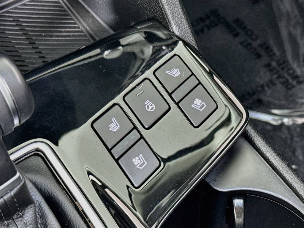 Used 2025 Kia Sportage SX AWD/4WD image 21