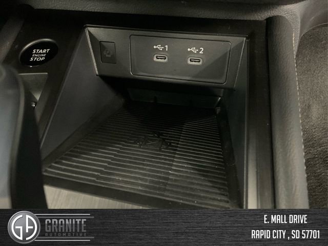 New 2025 Nissan Kicks SV w/ SV Premium Package image 28