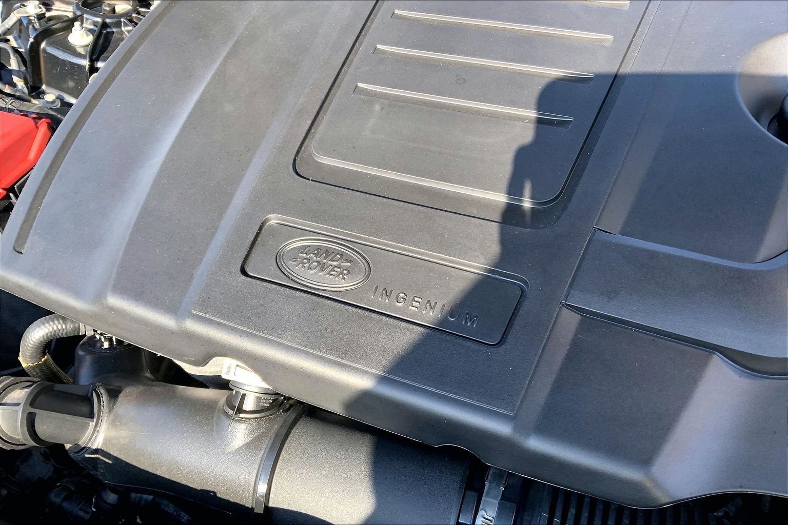 Used 2026 Land Rover Range Rover Velar S AWD/4WD image 32