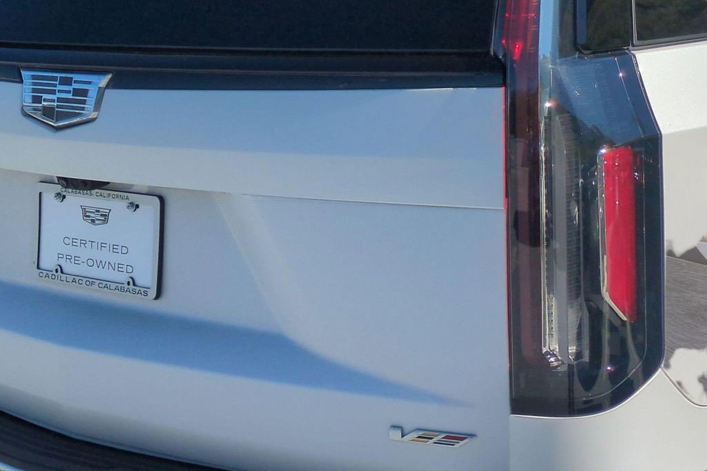Certified 2024 Cadillac Escalade V w/ Heavy-Duty Trailer Package image 22