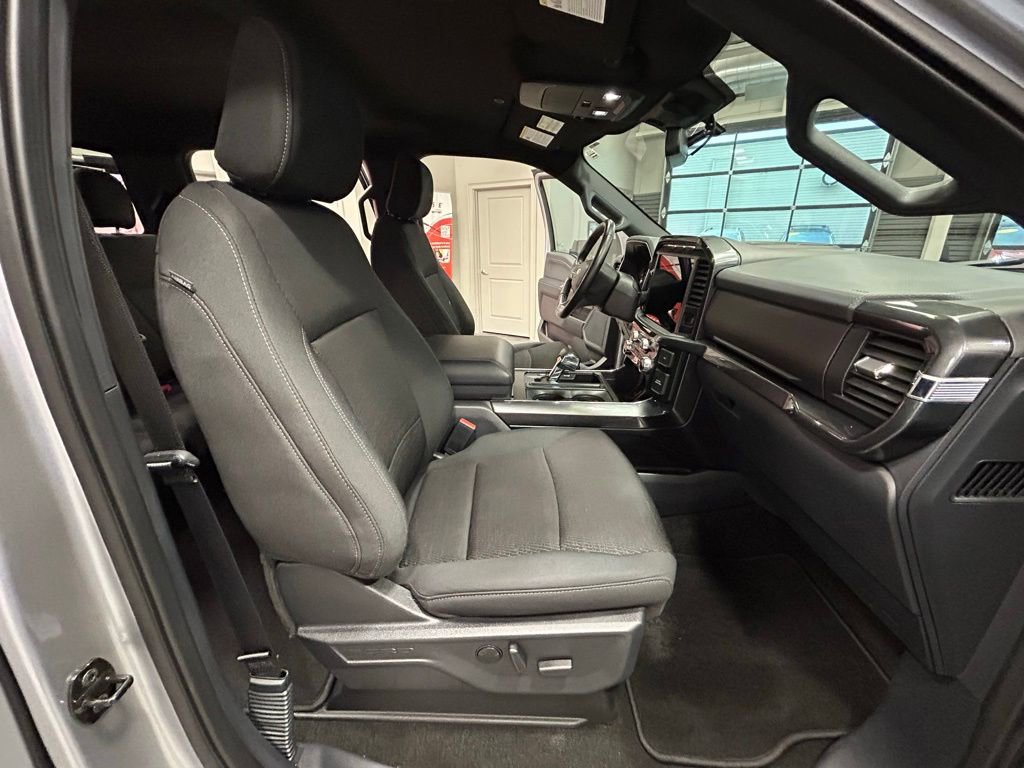 Used 2022 Ford F150 XLT w/ Equipment Group 302A High image 41