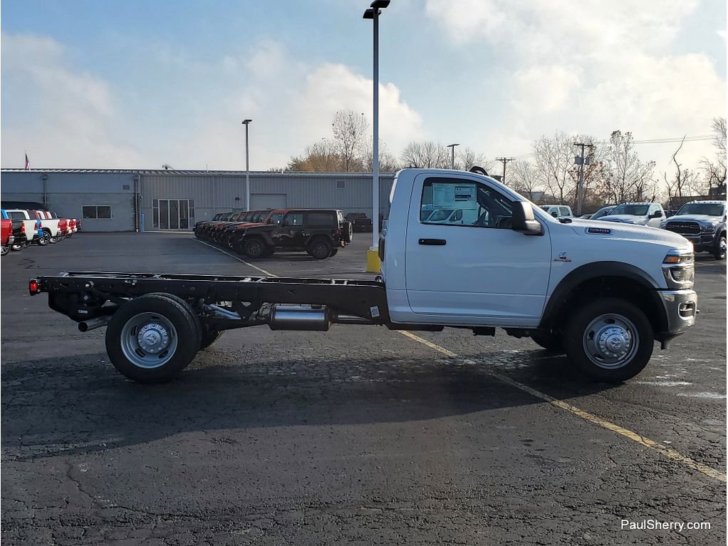 New 2026 RAM 5500 Tradesman w/ Chrome Appearance Group AWD/4WD image 13