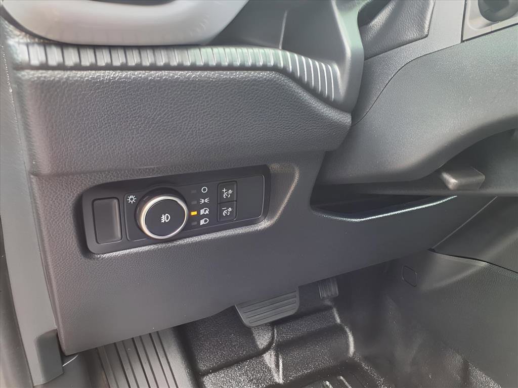 Used 2025 Ford Ranger XL image 20