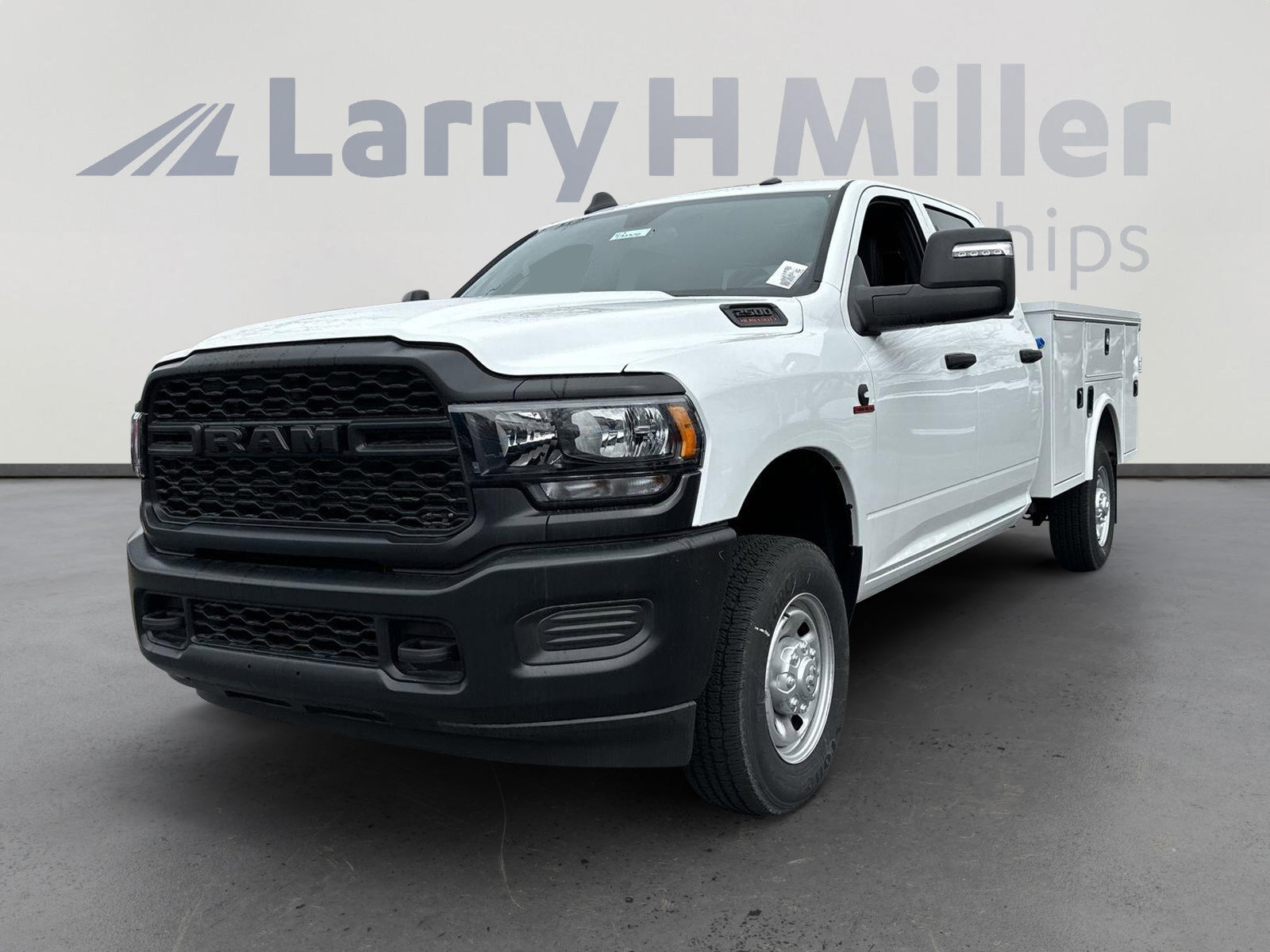 New 2023 RAM 2500 Tradesman image 4
