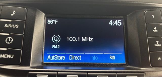 Used 2019 Ford Explorer XLT image 28