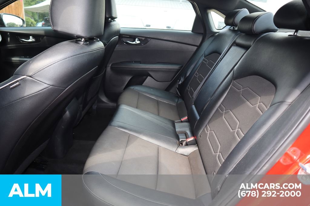 Used 2021 Kia Forte GT-Line image 16