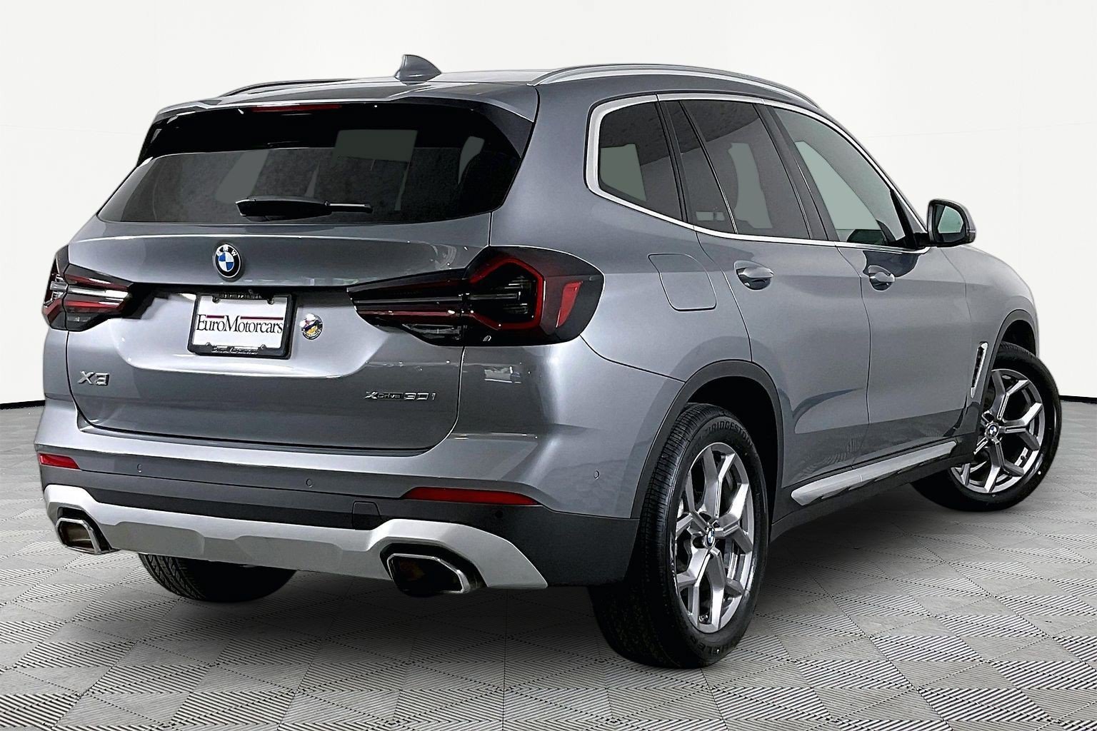 Certified 2024 BMW X3 xDrive30i w/ Premium Package AWD/4WD image 7