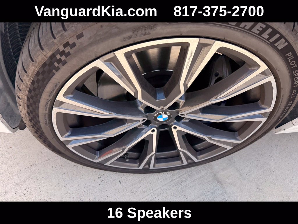 Used 2021 BMW X7 M50i w/ Executive Package AWD/4WD image 8