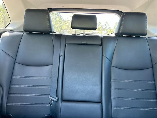 Used 2019 Toyota RAV4 XLE Premium FWD image 26
