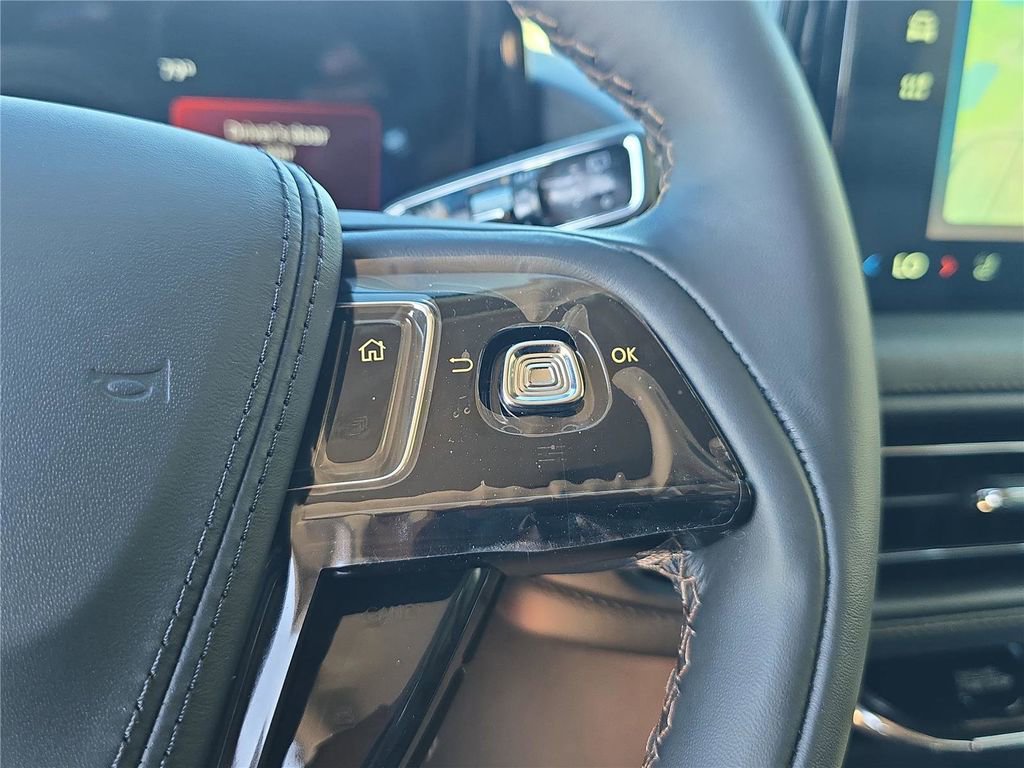 New 2026 Lincoln Aviator 2WD image 23