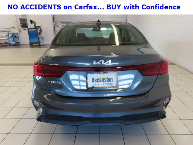 Used 2023 Kia Forte LXS image 12