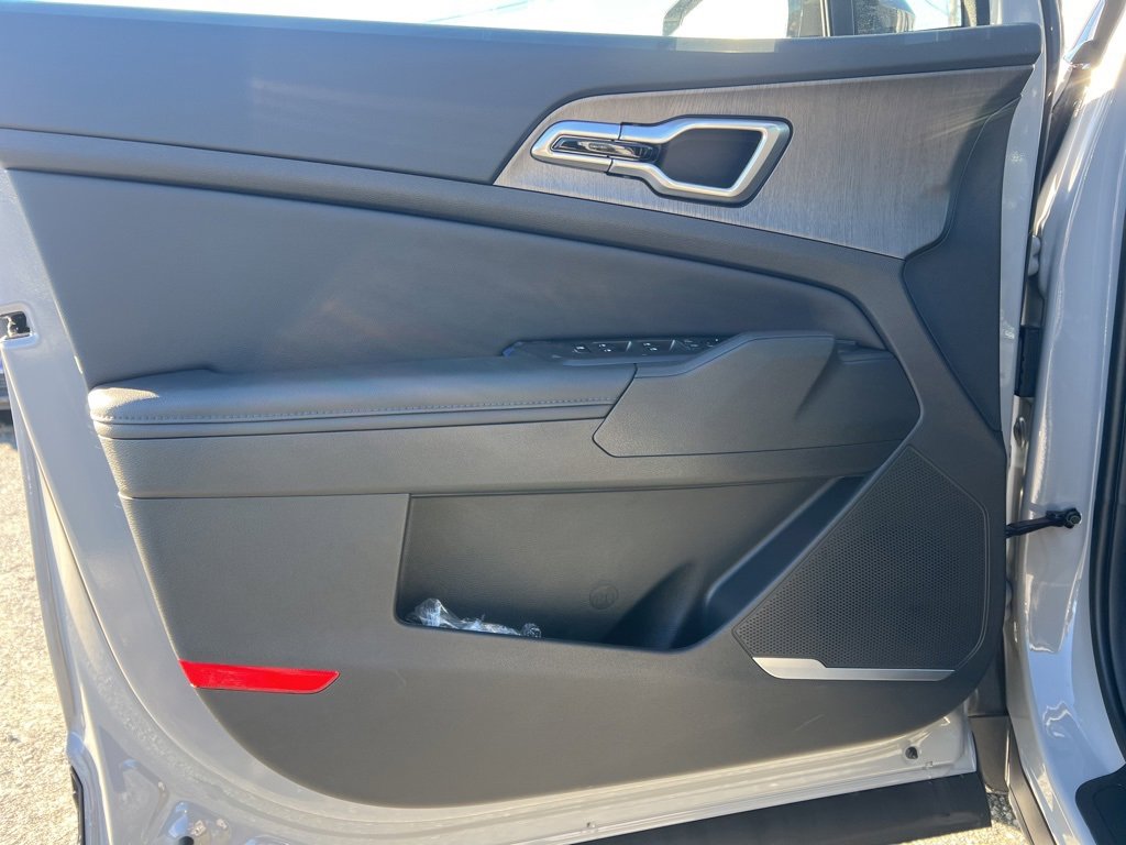 New 2026 Kia Sportage X-Line image 8