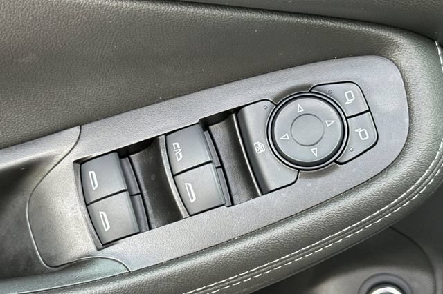 Used 2024 Buick Encore GX Sport Touring FWD image 12