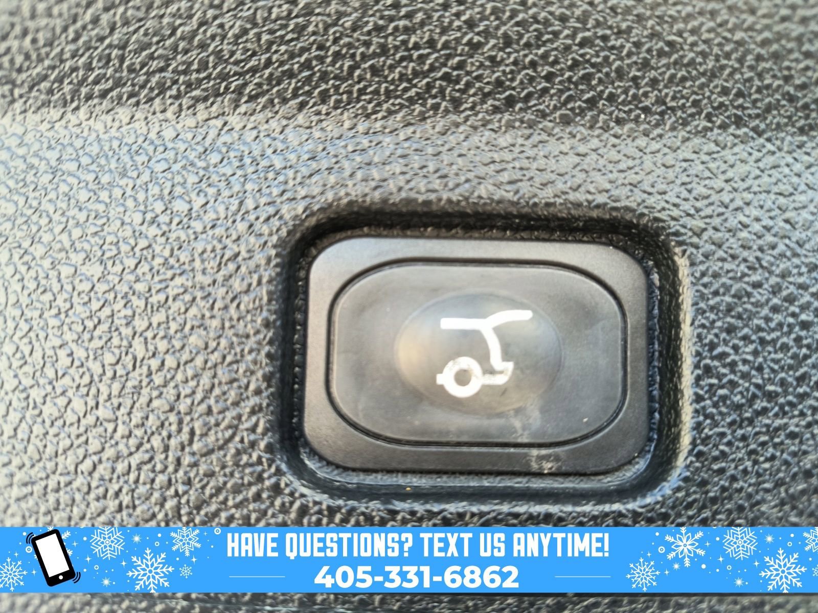 Used 2018 Ford Explorer Platinum image 16