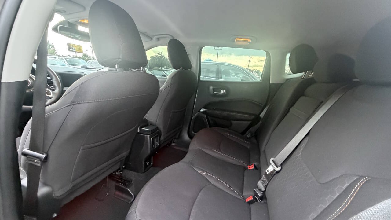 Used 2020 Jeep Compass Sport FWD image 9