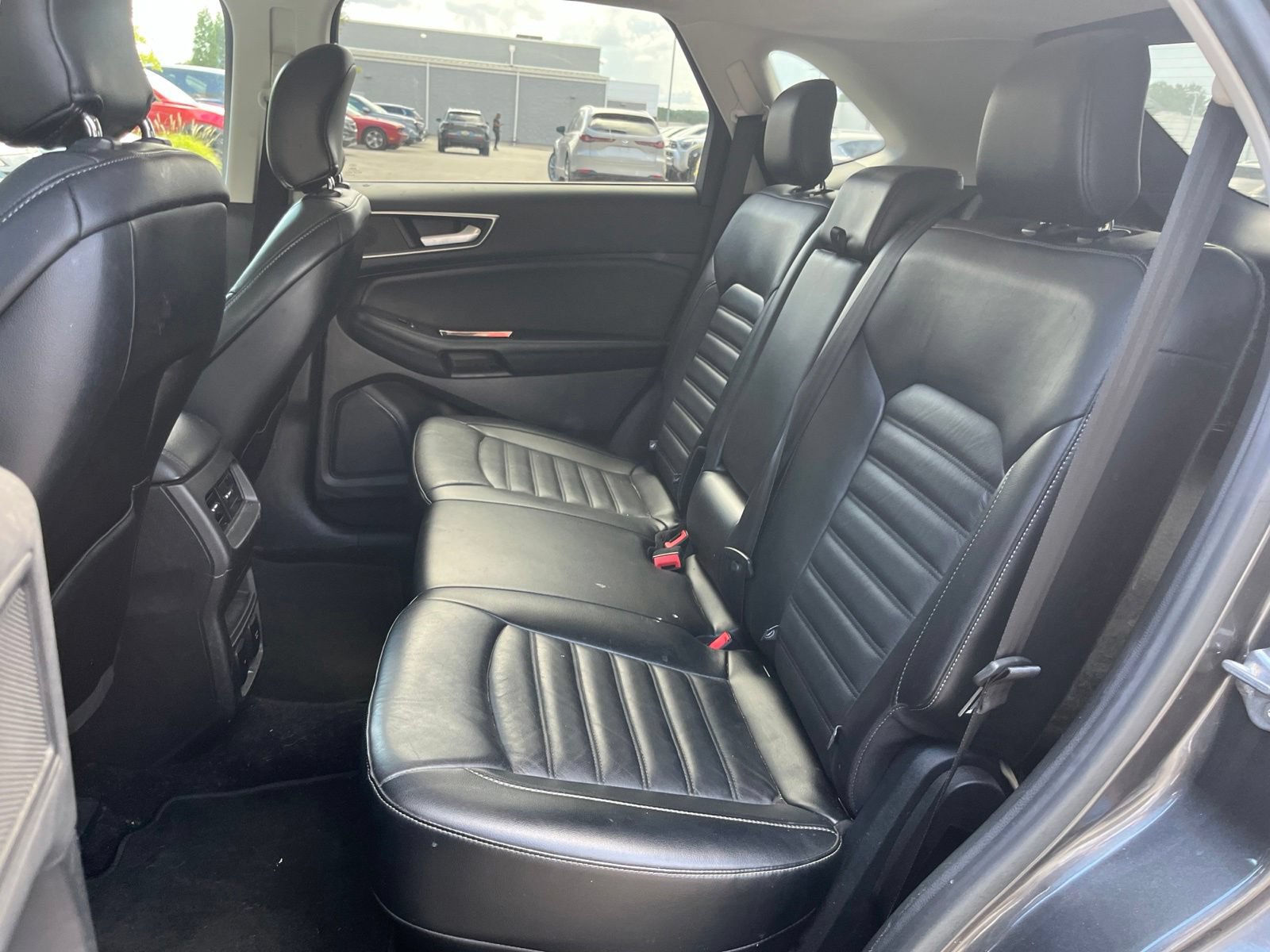 Used 2016 Ford Edge SEL w/ Equipment Group 201A FWD image 31