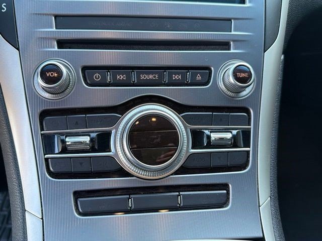 Used 2018 Lincoln MKZ Premiere FWD image 16