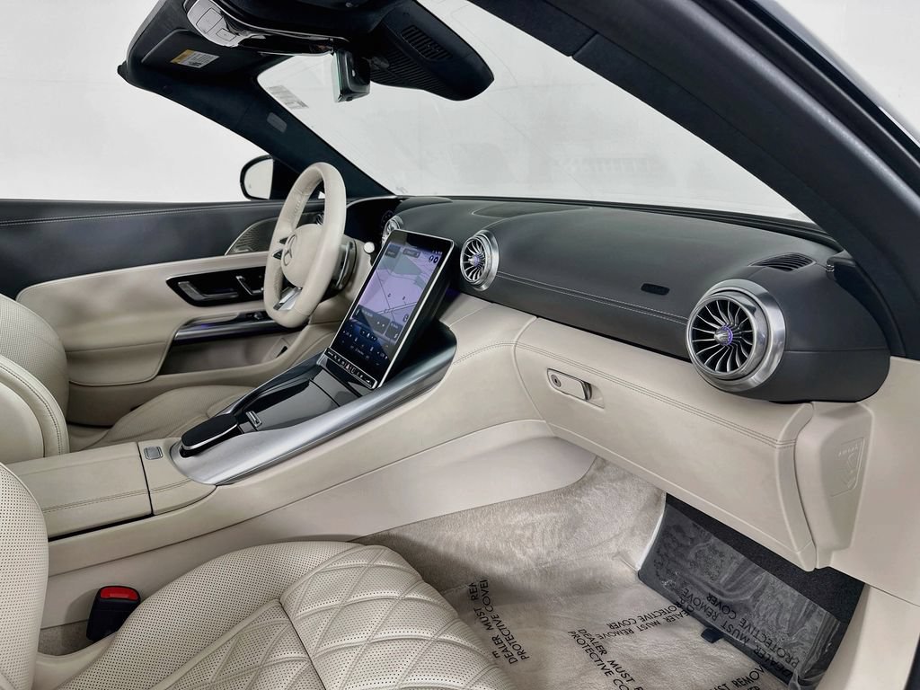 Used 2022 Mercedes-Benz SL 55 AMG 4MATIC image 28
