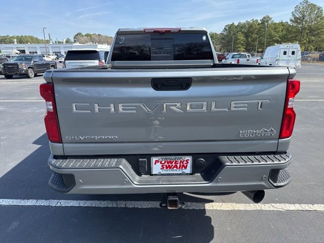 Used 2024 Chevrolet Silverado 2500 High Country w/ Technology Package image 4