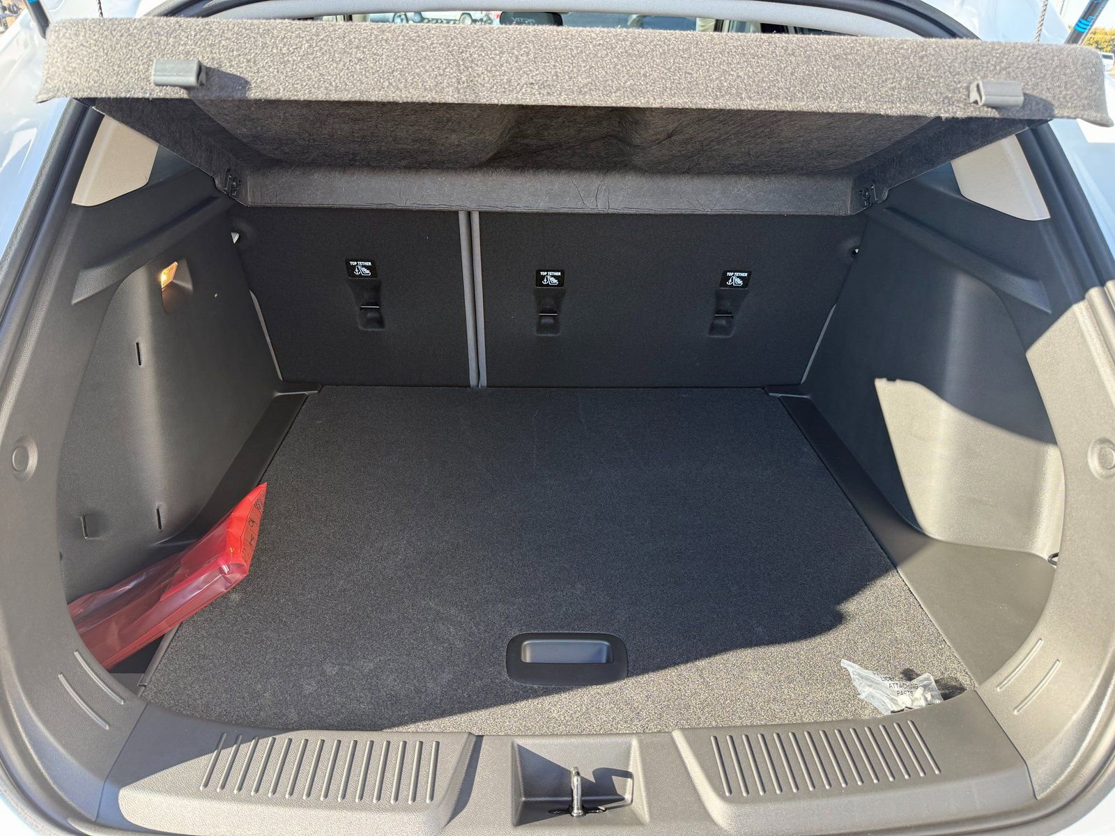 New 2026 Chevrolet Trax ACTIV w/ Sunroof Package FWD image 5