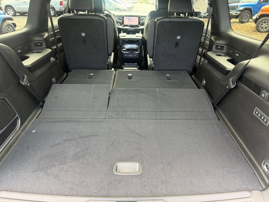New 2026 Jeep Grand Wagoneer 4WD image 53