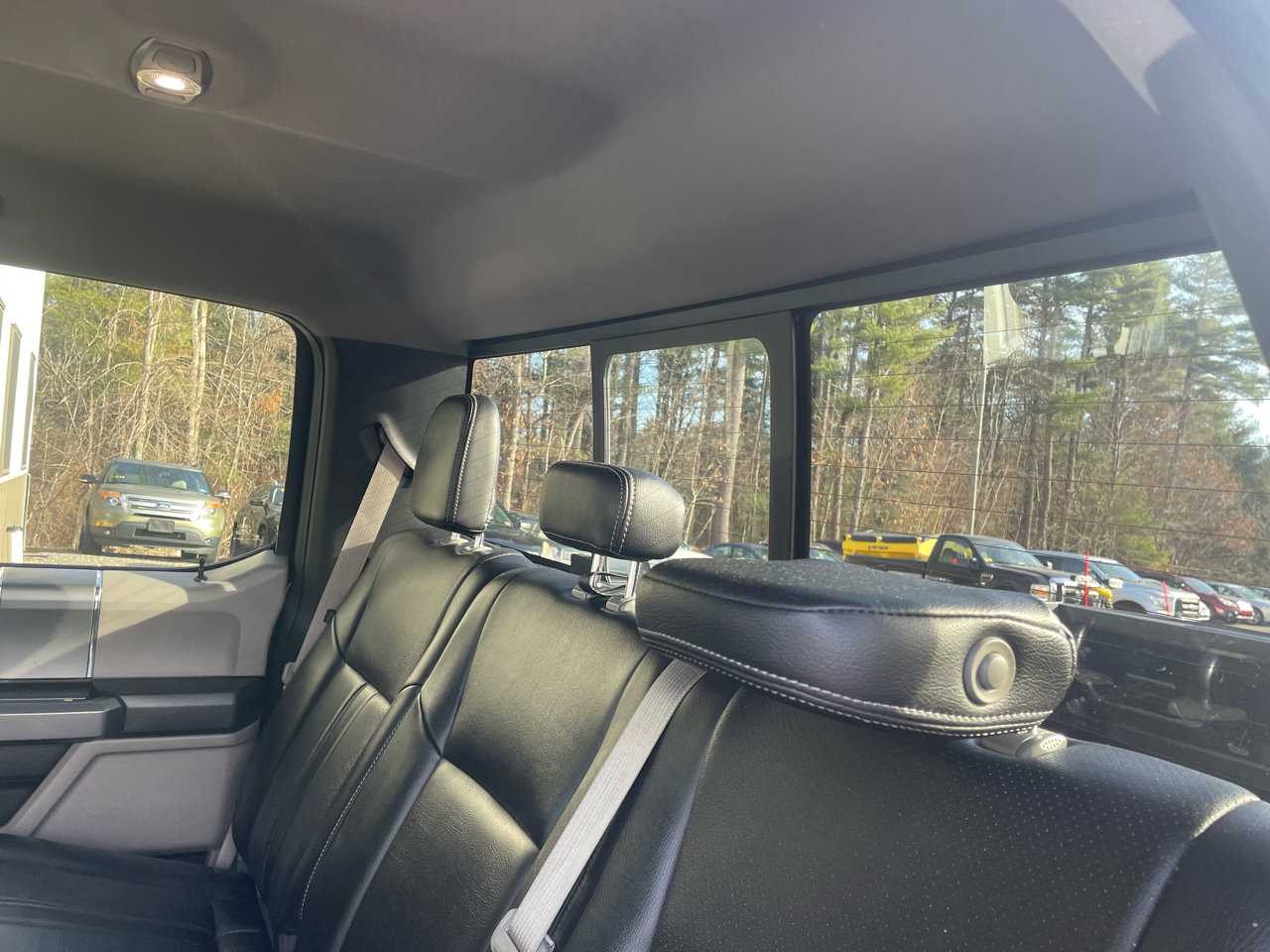 Used 2017 Ford F150 XLT w/ Equipment Group 302A Luxury image 10