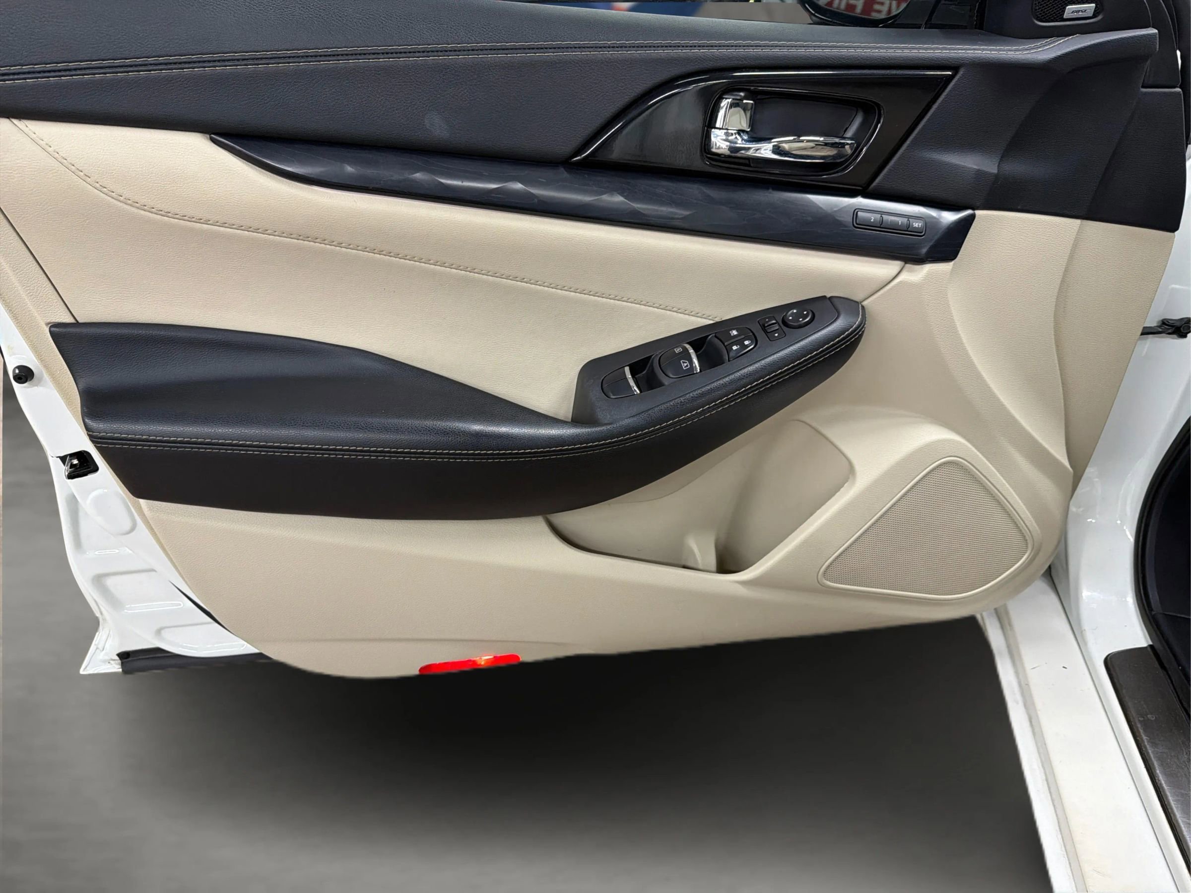 Used 2019 Nissan Maxima Platinum w/ Sport Mat Group image 40